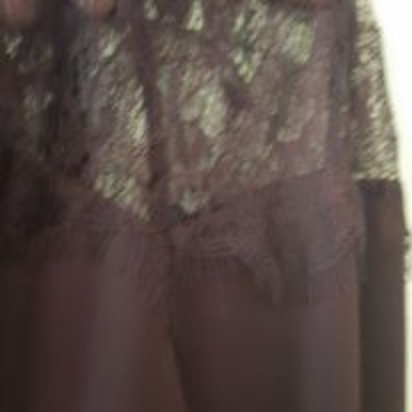 Purple Lace Detailed Top  *BOGO* - Picture 4 of 6